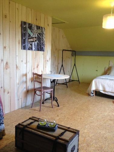 Chambres Chez L'Habitant Couvin Kültér fotó