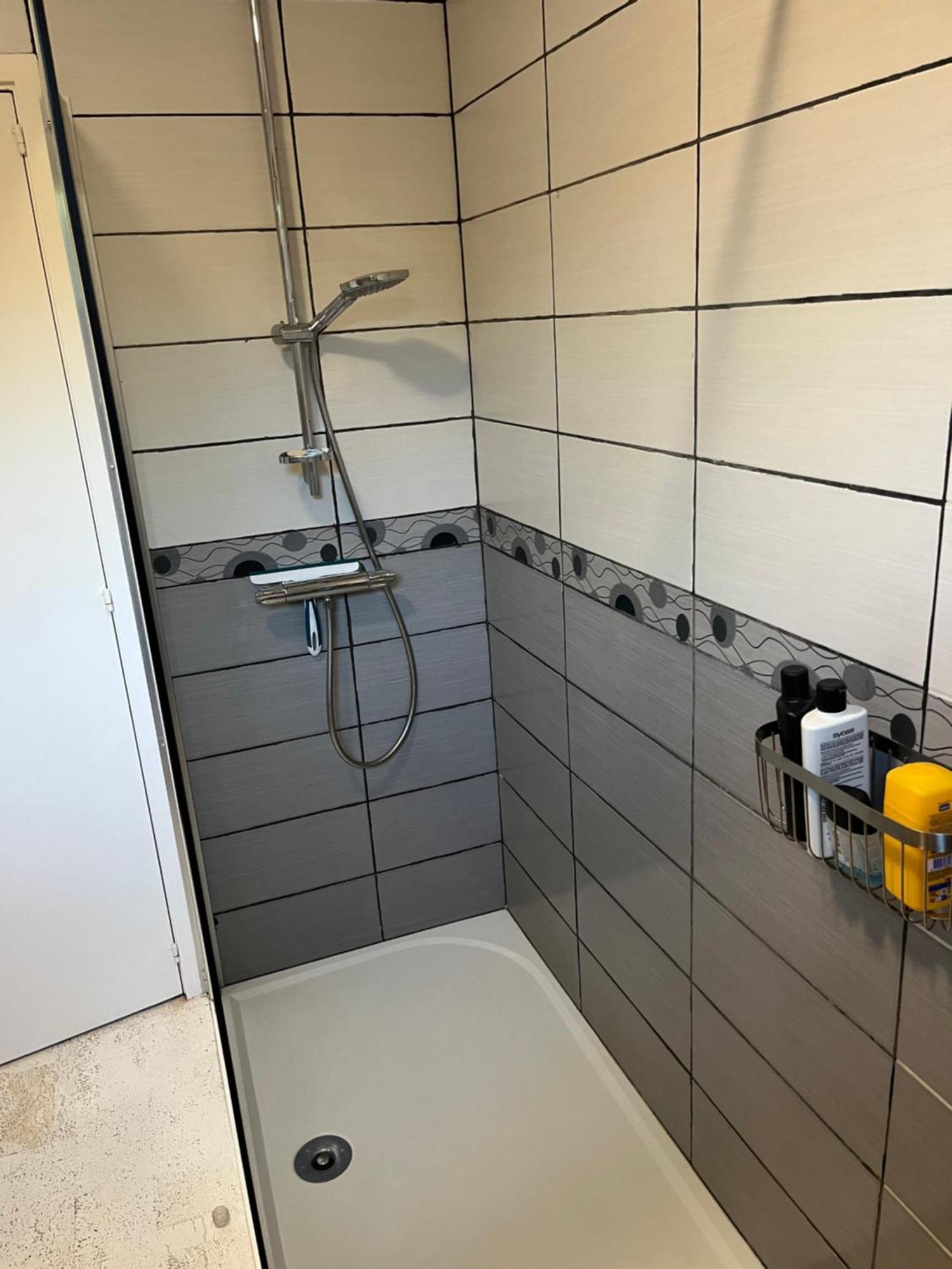 Chambres Chez L'Habitant Couvin Kültér fotó